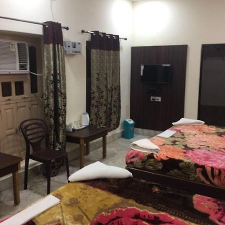 Liberty Guest House Varanasi Luaran gambar