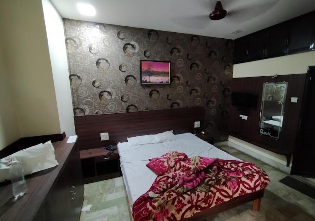 Liberty Guest House Varanasi Luaran gambar