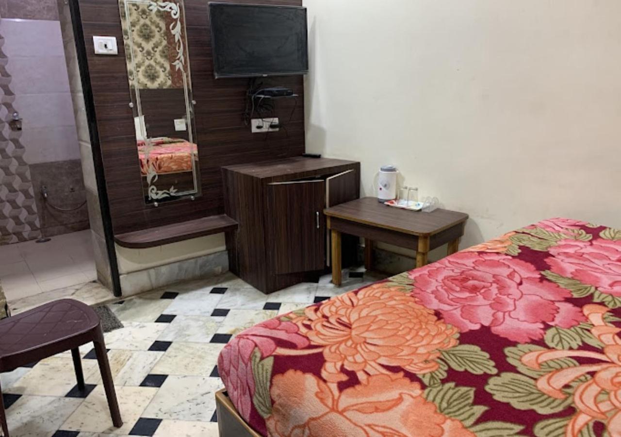 Liberty Guest House Varanasi Luaran gambar