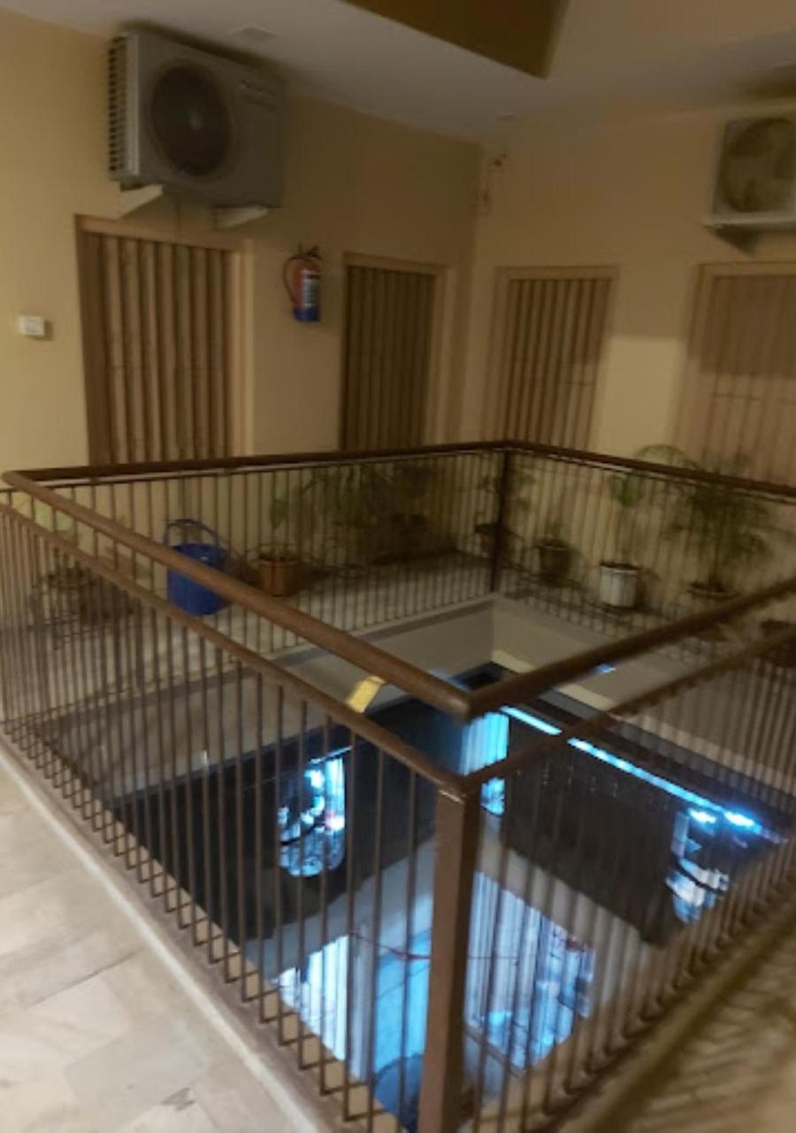 Liberty Guest House Varanasi Luaran gambar