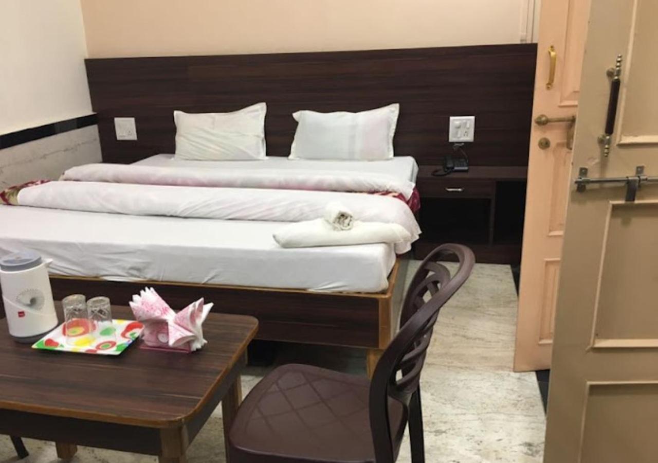 Liberty Guest House Varanasi Luaran gambar