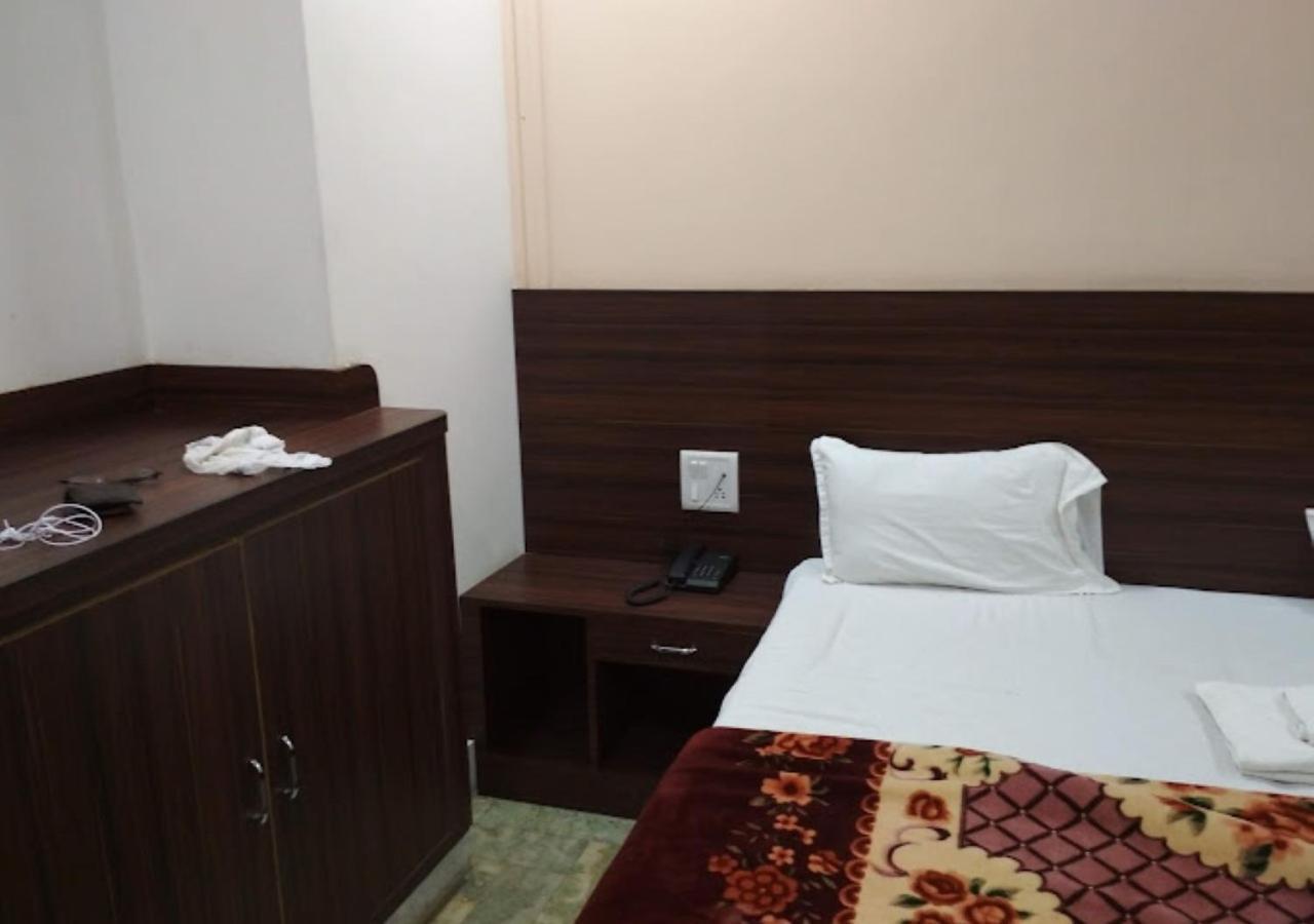 Liberty Guest House Varanasi Luaran gambar