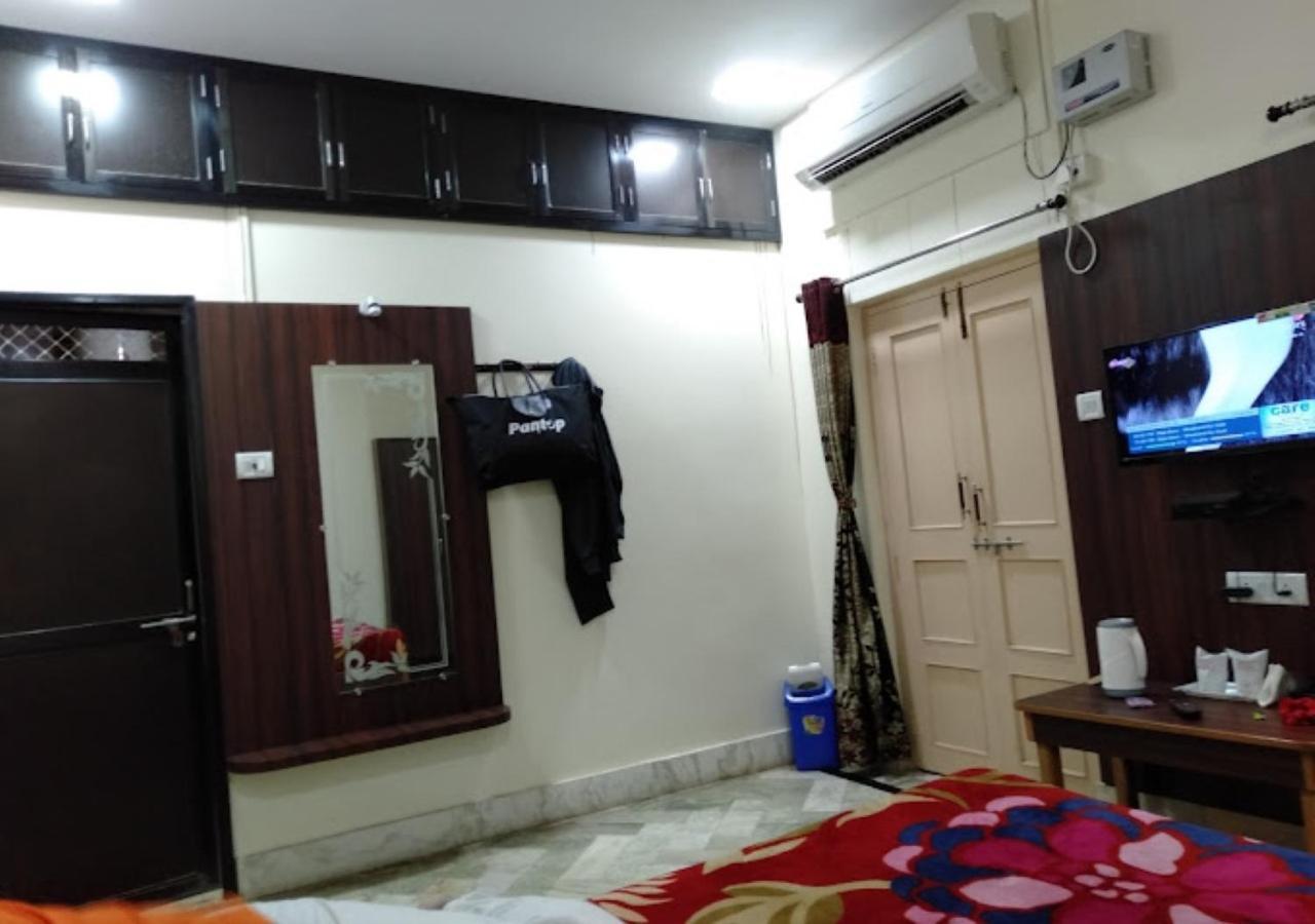 Liberty Guest House Varanasi Luaran gambar